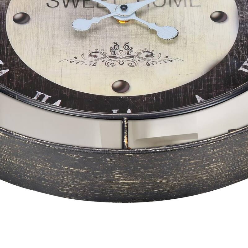 18" Round Wall Clock