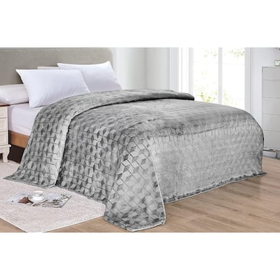 Ultra Plush by Décor&More Queen Size Chevron Arrow Jacquard Microplush Blanket (86" x 86") - Grey
