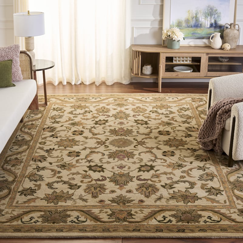 SAFAVIEH Handmade Antiquity Talvikki Traditional Oriental Wool Rug