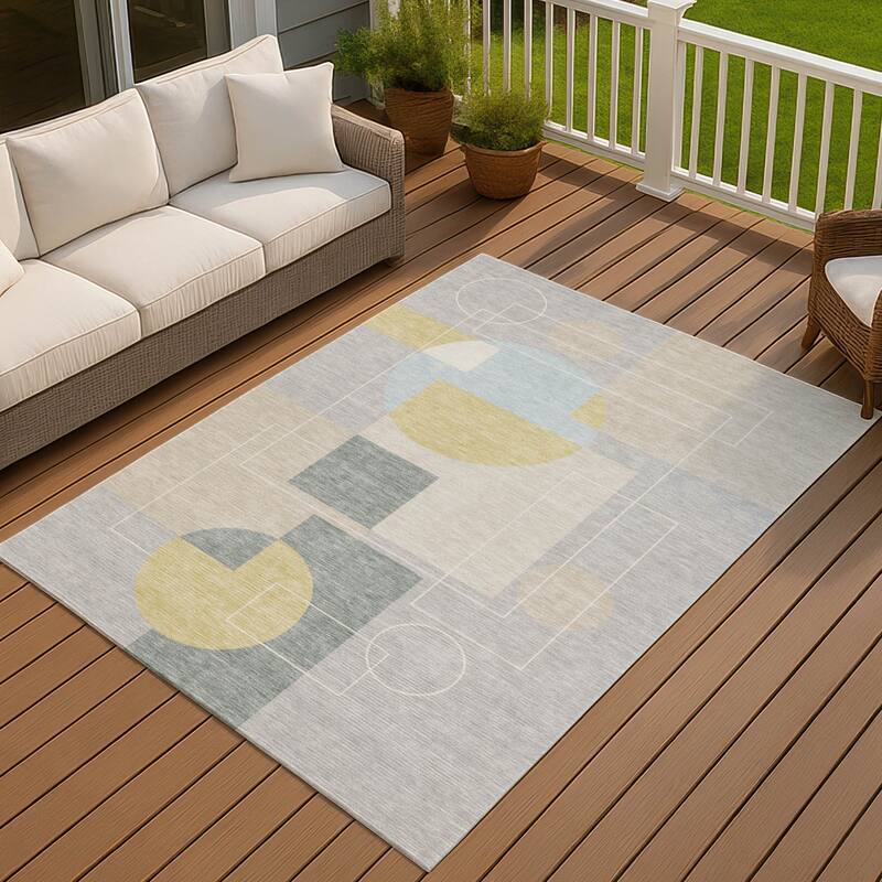 Machine Washable Indoor/ Outdoor Modern Filly Chantille Rug