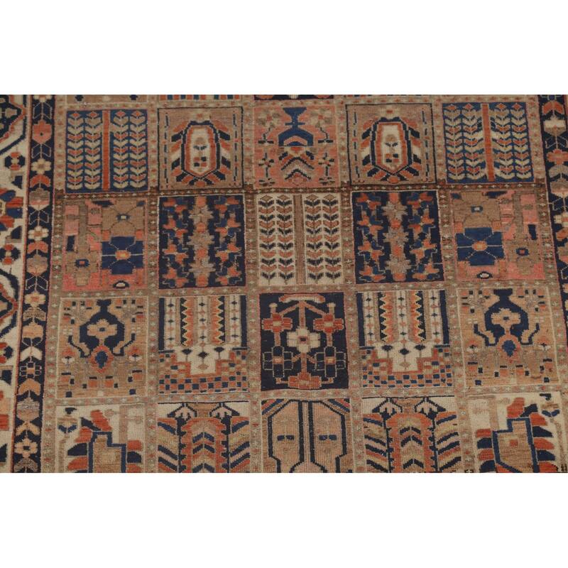 Bakhtiari Persian Vintage Rug Handmade Geometric Wool Carpet - 7'1"x 10'2"