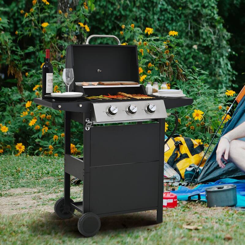 3-Burner Propane Gas Grills With 2 Foldable Shelves
