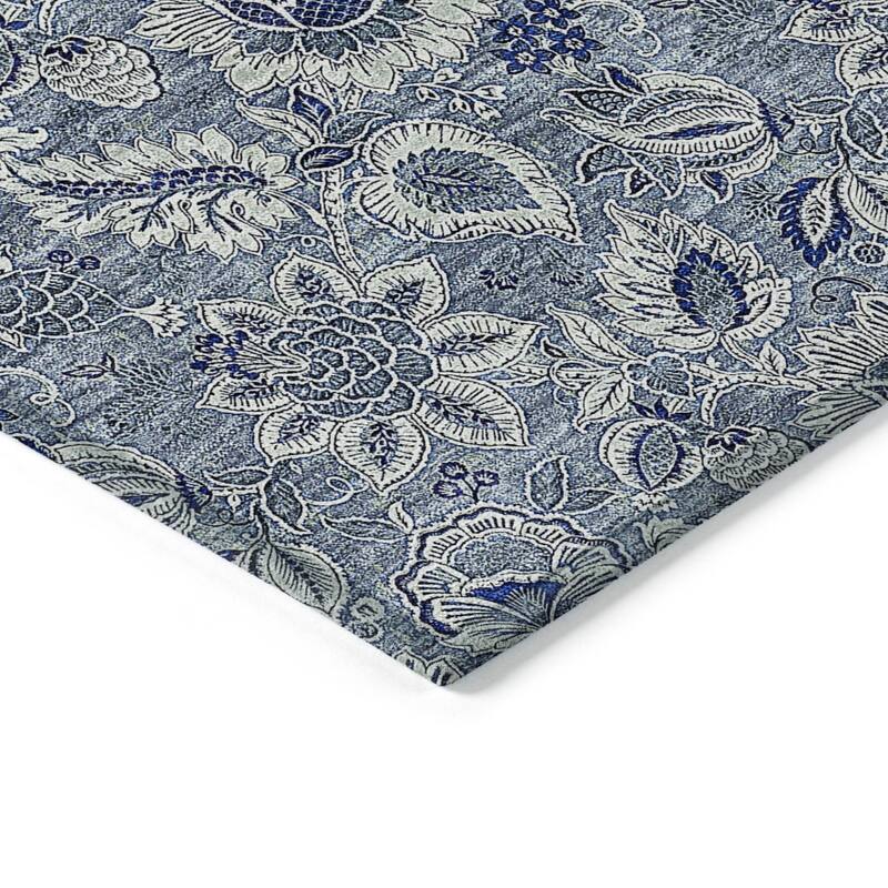 HomeRoots Floral Transitional Rectangle Outdoor Rug
