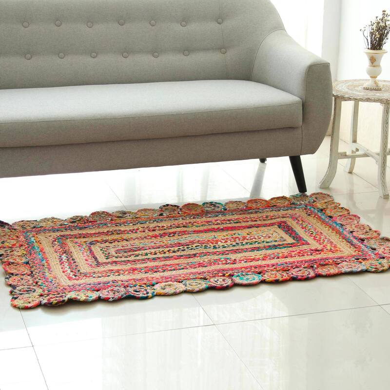 Handmade Festive Charm cotton area rug (India) - Big