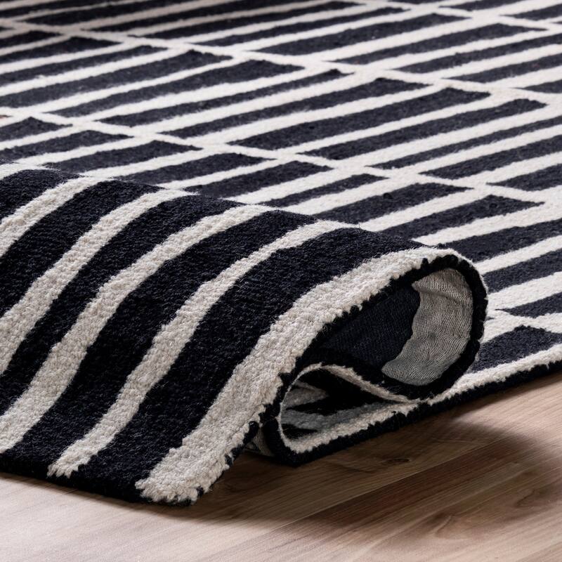 Nuloom Roxane Contempoary Striped Area Rug