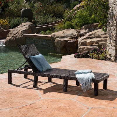 Rustic Outdoor Wicker Chaise Lounge