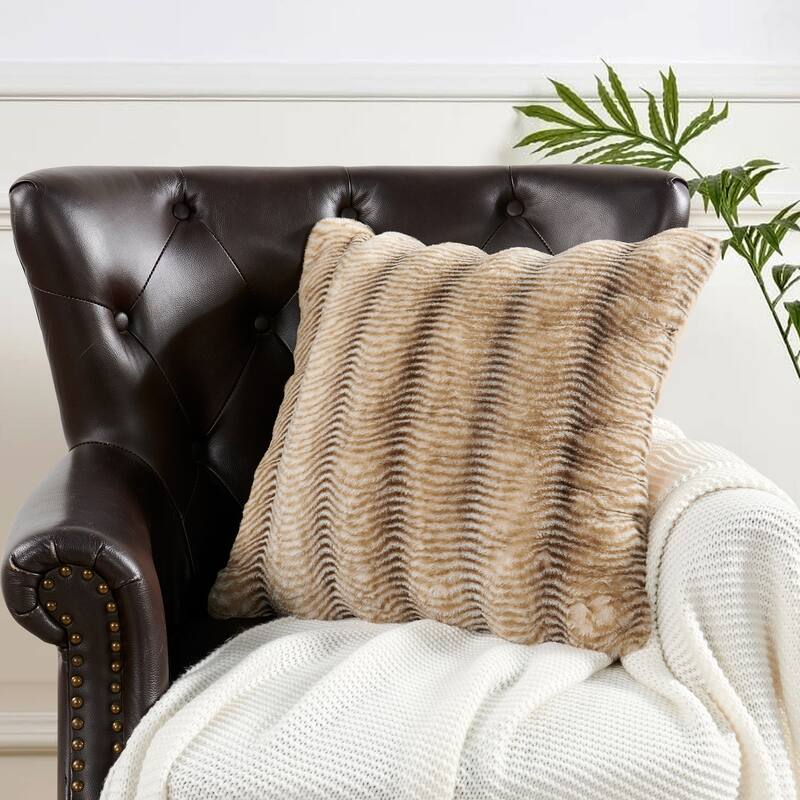 1 Pc Thick Stripe ImitativeRabbit FauxFur Pillow Shell