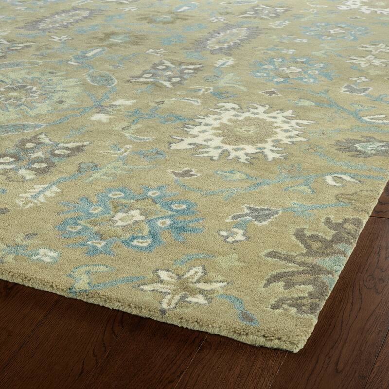 Amaranta Collection
