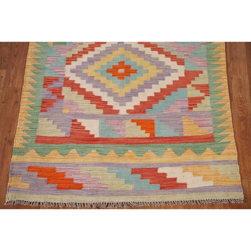 Southwestern Kilim Accent Rug Reversible Flatweave Wool Carpet - 3'4"x 4'11"