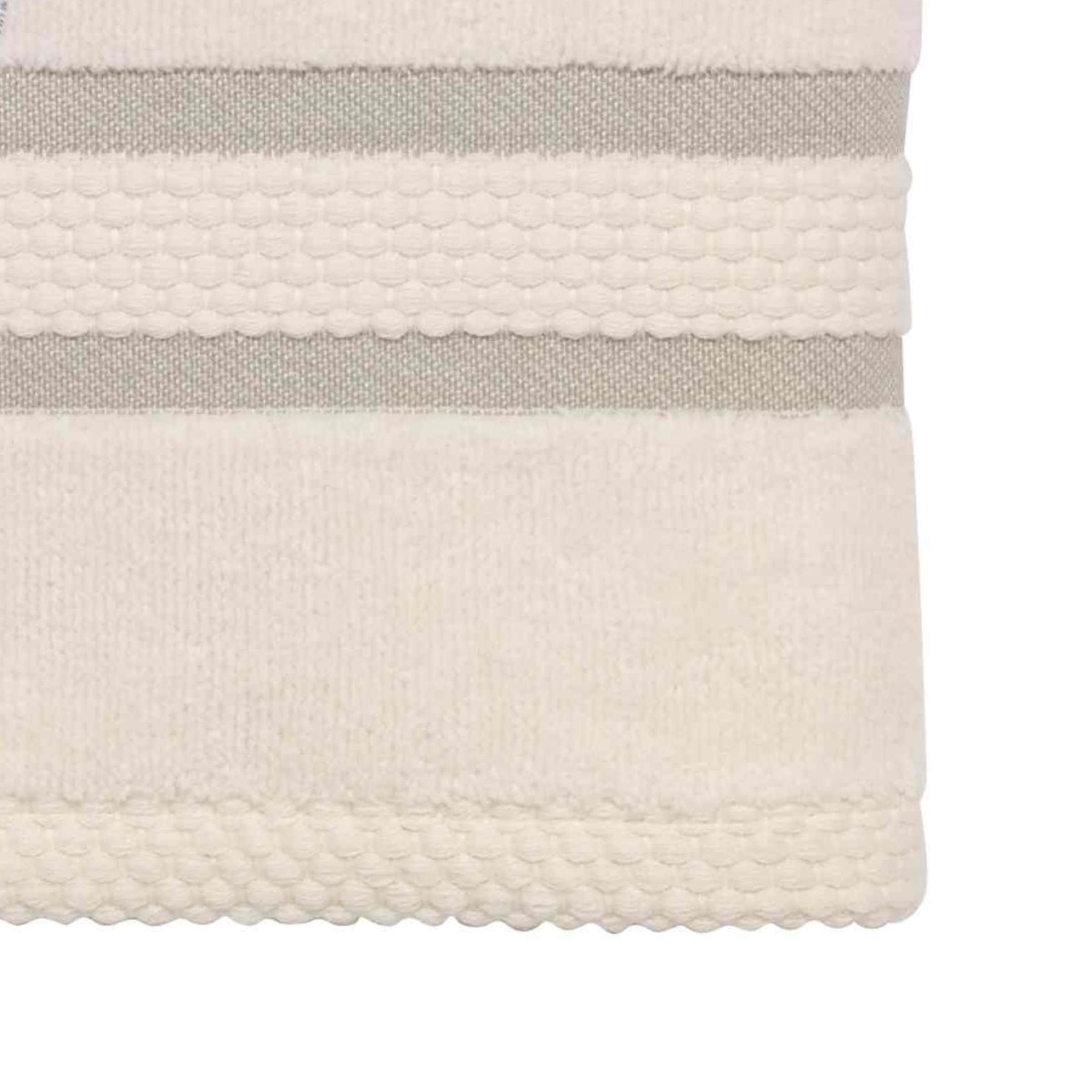 Avanti Linens Love Nest Hand Towel Hand Towel Bed Bath Beyond 18591225