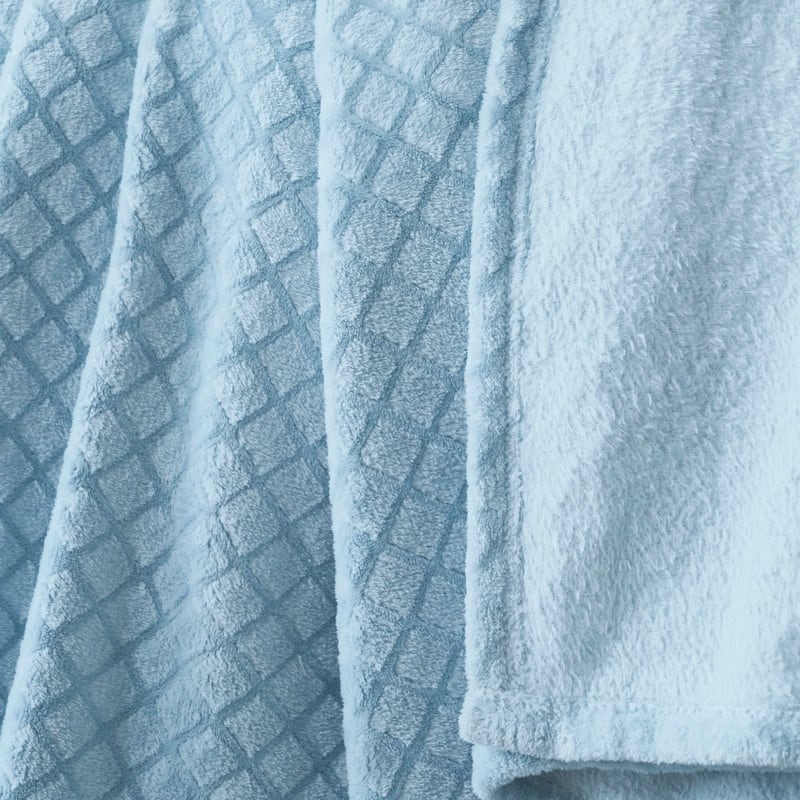 Superior Alaska Quilted Diamond Plush Fleece Blanket For Couch or Bed