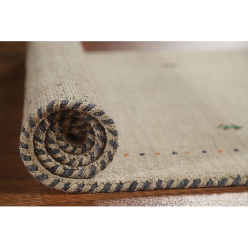 Hand Knotted Oriental 100% Wool Carpet Tribal Animal Pictorial Beige & Ivories Gabbeh Area Rug - 4' 10'' X 2' 9''