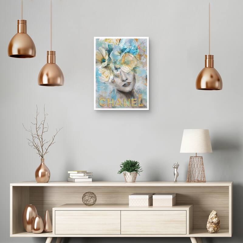 Aura Glam C Canvas Art Print