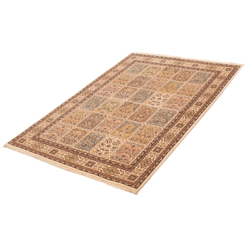 ECARPETGALLERY Hand-knotted Royal Sarough Cream Wool Rug - 5'5 x 7'10