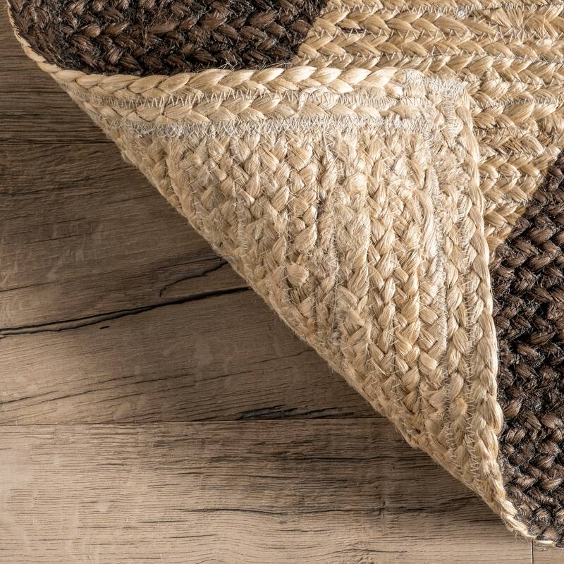 Nuloom Bretta Geometric Braided Jute Area Rug