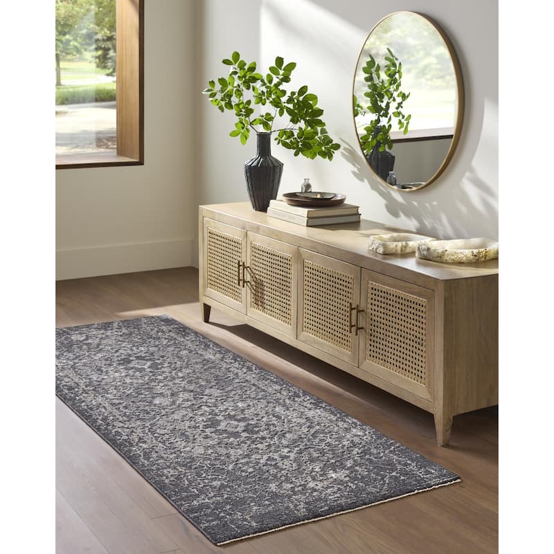 Livabliss Gakko Traditional Area Rug - Black - 6'7" x 6'7"
