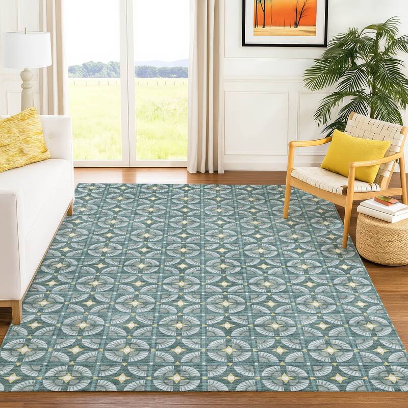 Machine Washable Indoor/ Outdoor Modern Roeland Chantille Rug