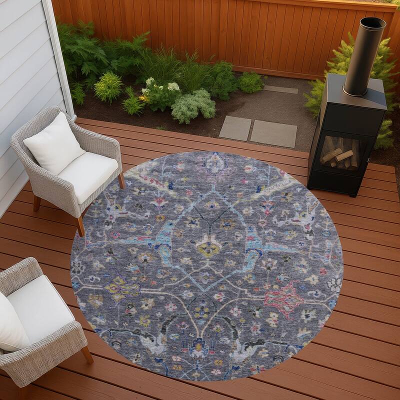 Machine Washable Indoor/ Outdoor Traditional Vintage Chantille Rug - Gray - 8' x 8'
