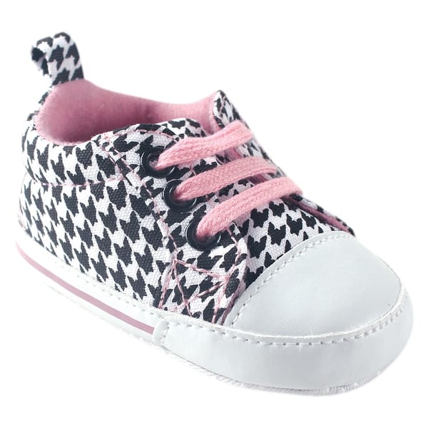 slide 1 of 1, Luvable Friends Baby Girl Crib Shoes, Houndstooth 0-6 Months - Houndstooth