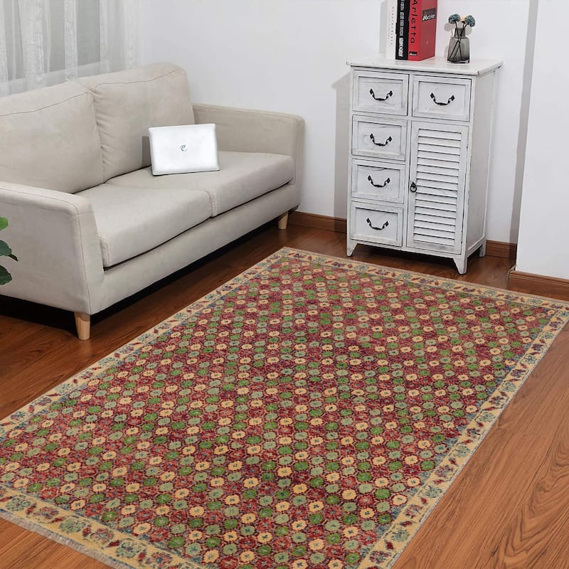 Shabby Chic Balochi Bravo Red/Beige Hand Knotted Wool Rug - 4'0'' x 5'11''