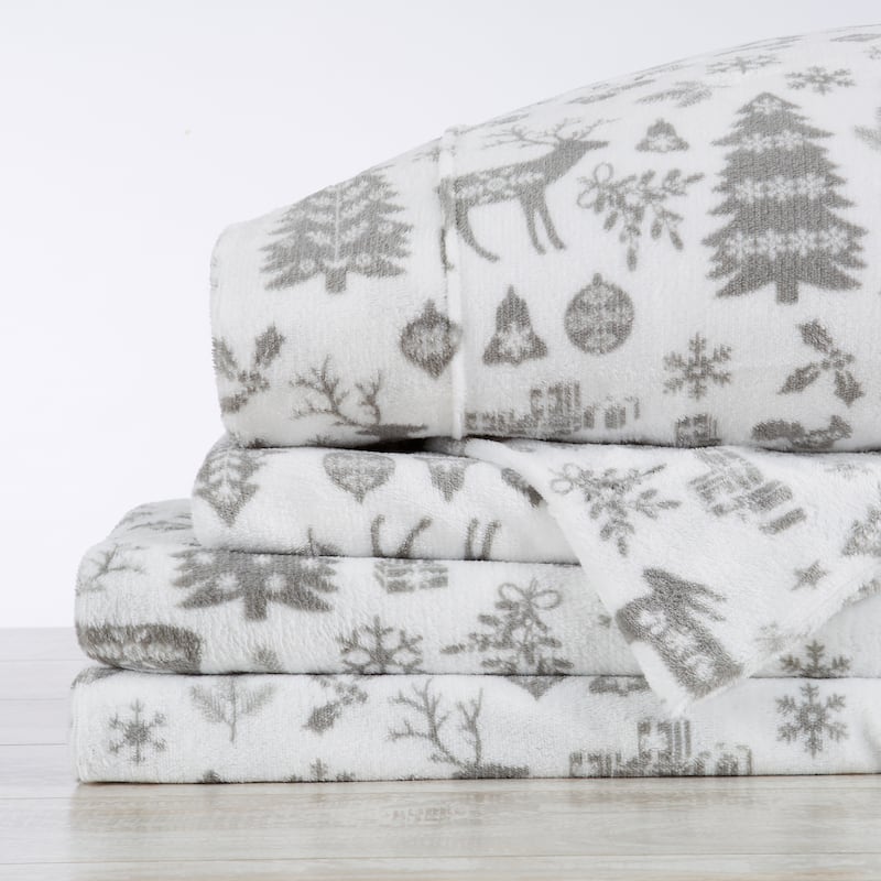 Luxurious Printed Velvet Plush Warm and Cozy Sheet Set.