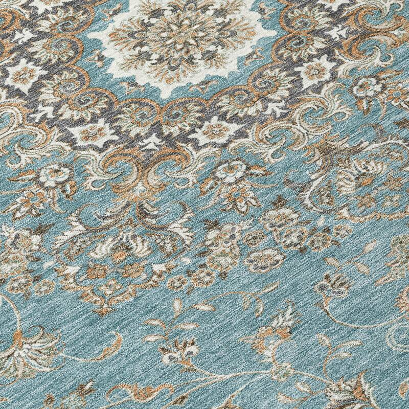 Machine Washable Indoor/ Outdoor Traditional Niko Chantille Rug