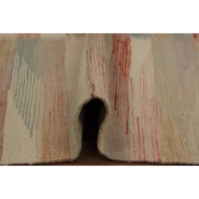 Hand Woven Oriental 100% Wool Carpet Southwestern Modern Multi-Colored Kilim Area Rug - 6' 7'' X 4' 10''