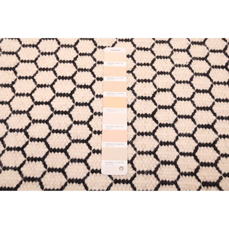 ECARPETGALLERY Flat-Weave Nevada Cream Wool Kilim - 5'5 x 7'4