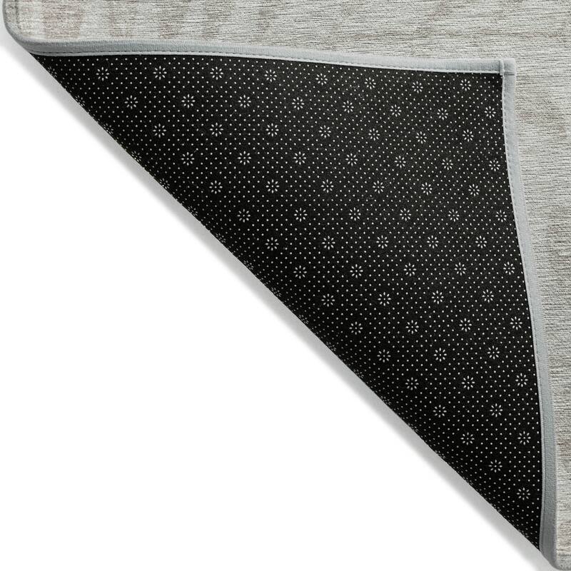 HomeRoots Floral Transitional Rectangle Outdoor Rug