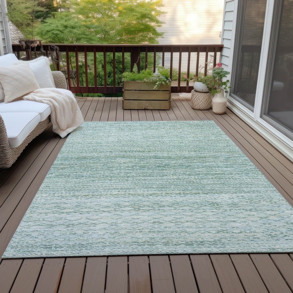 Machine Washable Indoor/Outdoor Modern Trellis Chantille Rug