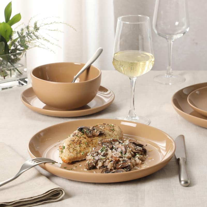 Gibson Home Rockaway 12pc Dinnerware set