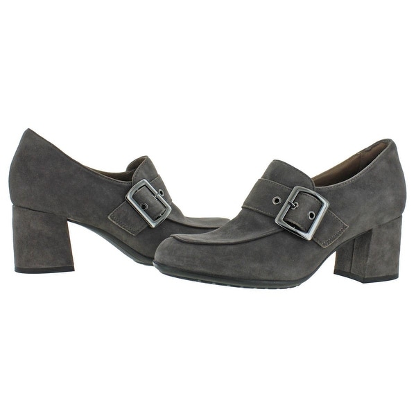 earthies heels