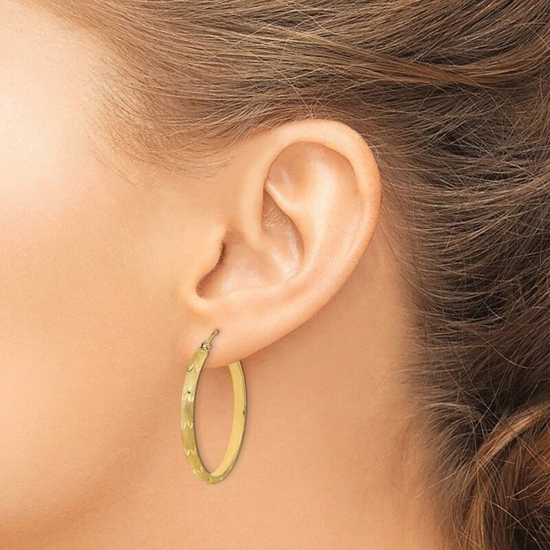 Curata 14k Yellow Gold Satin Sparkle Cut Hoop Earrings 32.2x2.75mm