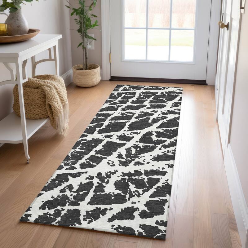 Allomi Unique Abstract Weather Resistant Timeless Fusion Outdoor Rug