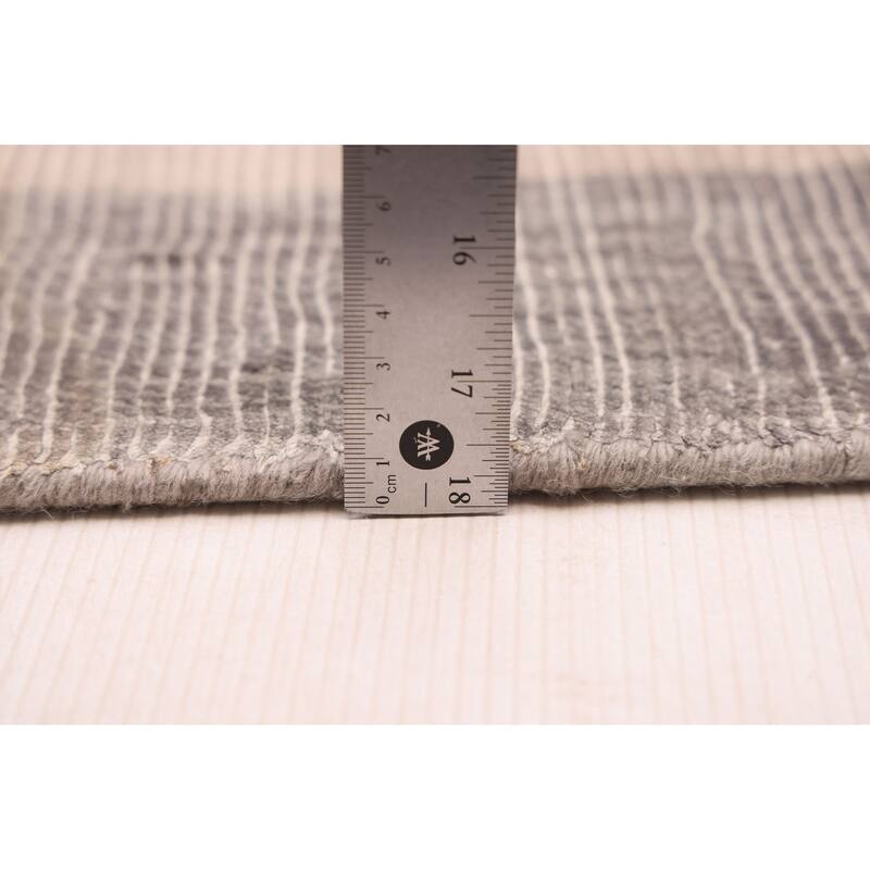 ECARPETGALLERY Hand Loomed Shimmer Light Grey Viscose Rug - 7'11 x 11'5