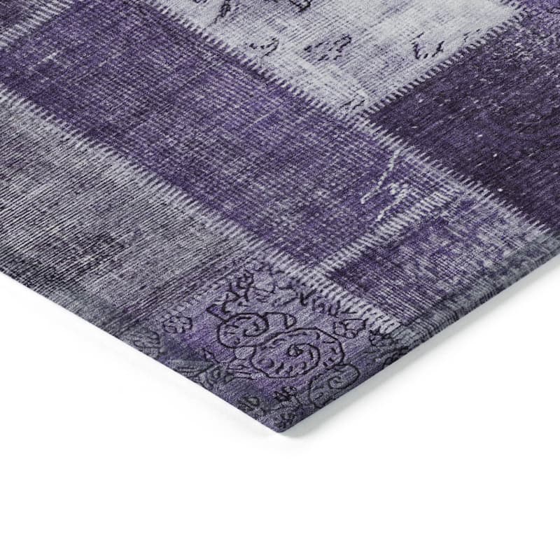 HomeRoots Patchwork Traditional Rectangle Outdoor Rug
