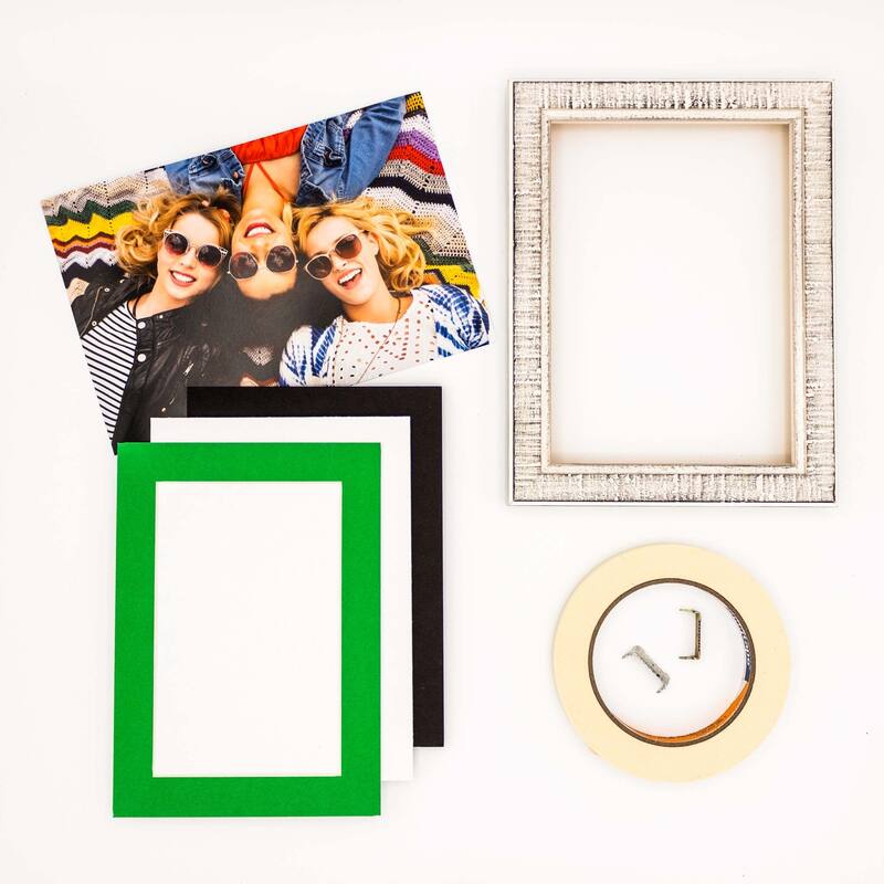 8x10 Mat for 11x14 Frame - Precut Mat Board Acid-Free Bright Green 8x10 Photo Matte For a 11x14 Picture Frame