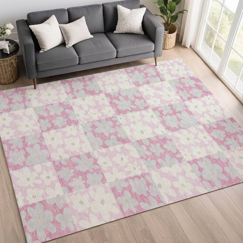 Machine Washable Indoor/ Outdoor Floral Krissy Chantille Rug