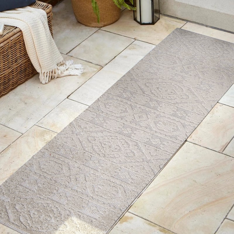 JONATHAN Y Jordan High-Low Pile Mediterranean Tile Indoor/Outdoor Area Rug