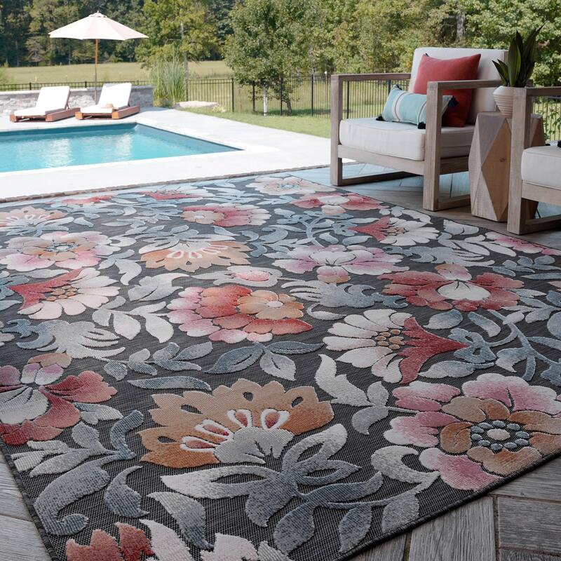 Tropicana Tropical Floral Indoor/Outdoor Area Rug - 3'10'' x 5'3'' - Black/Light Red