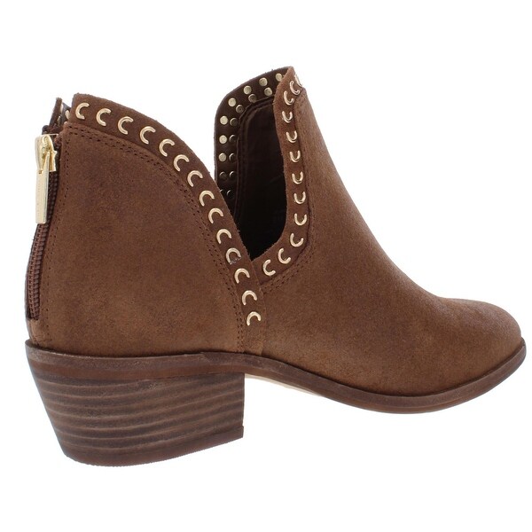 prafinta vince camuto