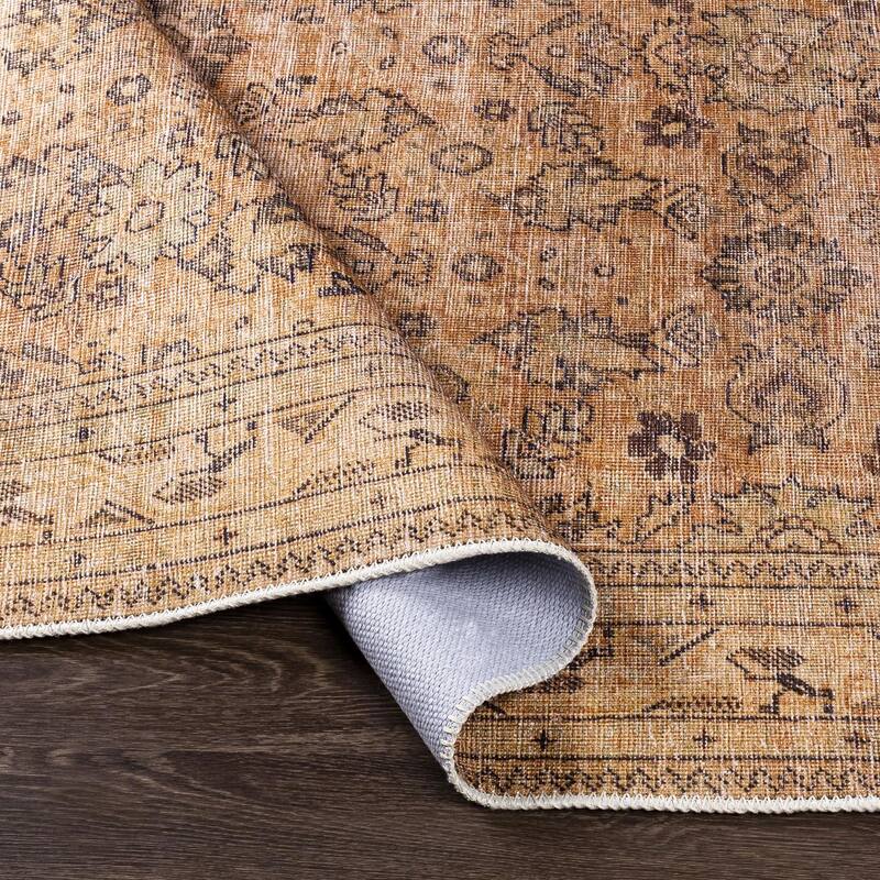 Livabliss Traditional Amelie Floral & Botanical Washable Area Rug