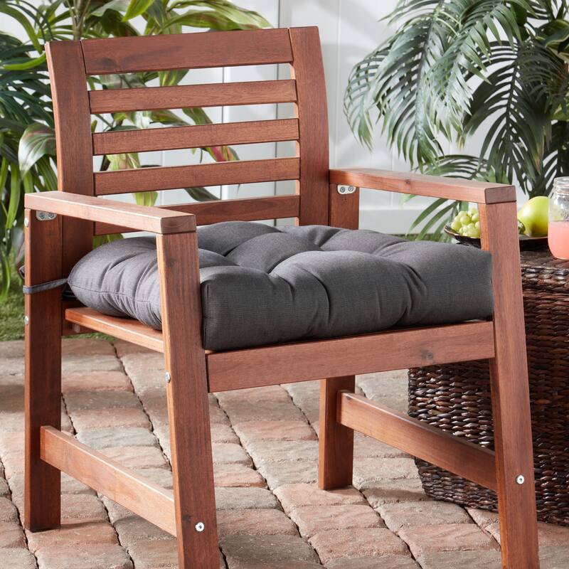 Sunbrella Tufted 20-inch Outdoor Chair Cushion