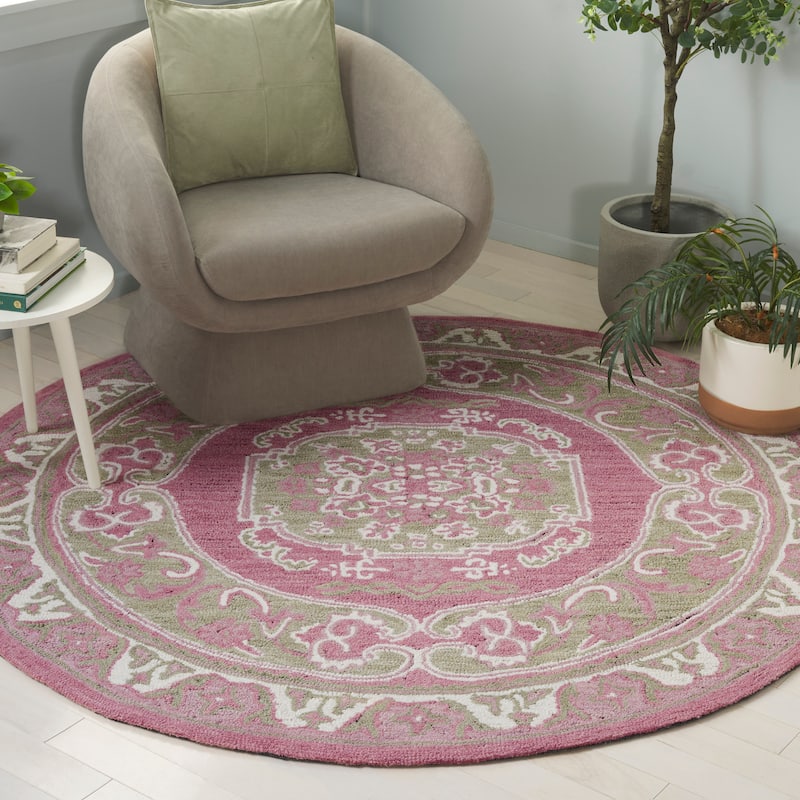 SAFAVIEH Handmade Savonnerie Radolija Traditional Wool Rug - 6' Round - Olive/Pink