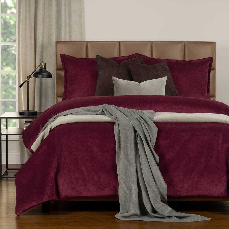 Mixology Padma 7 Piece Duvet Cover and Insert Set