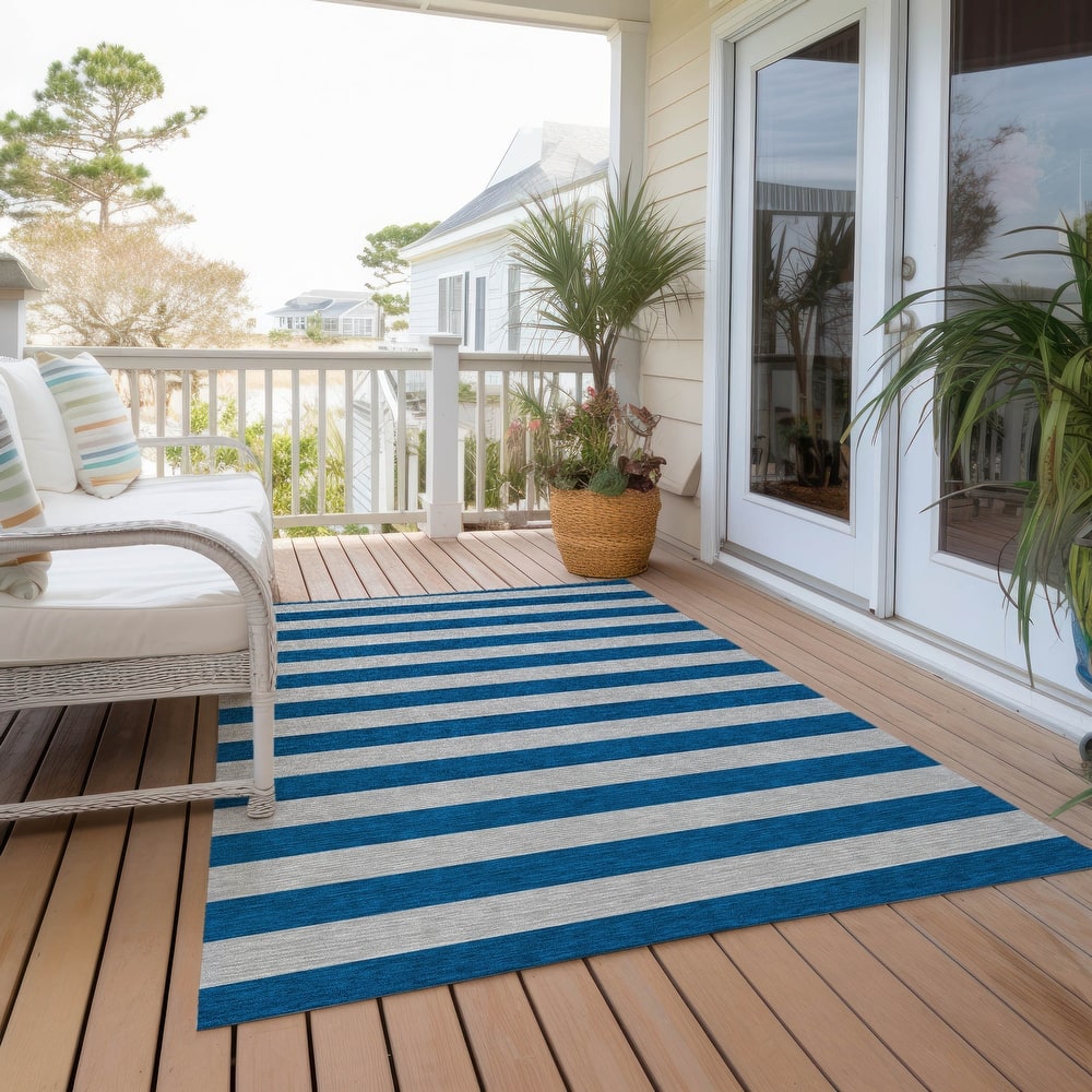 Machine Washable Indoor/ Outdoor Cabana Stripe Chantille Rug