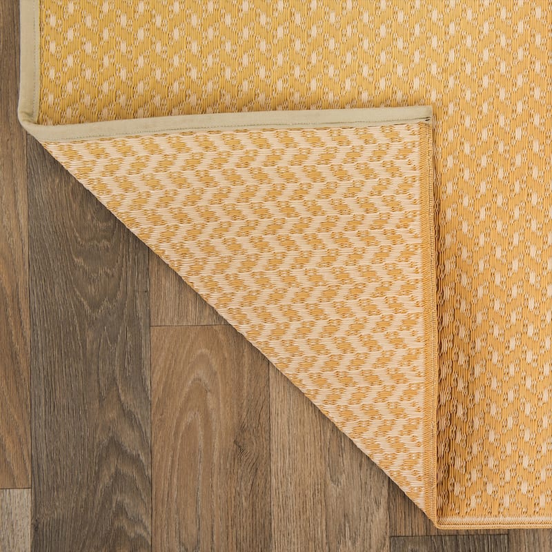 Contemporay Solid Reversible Plastic Outdoor Rugs