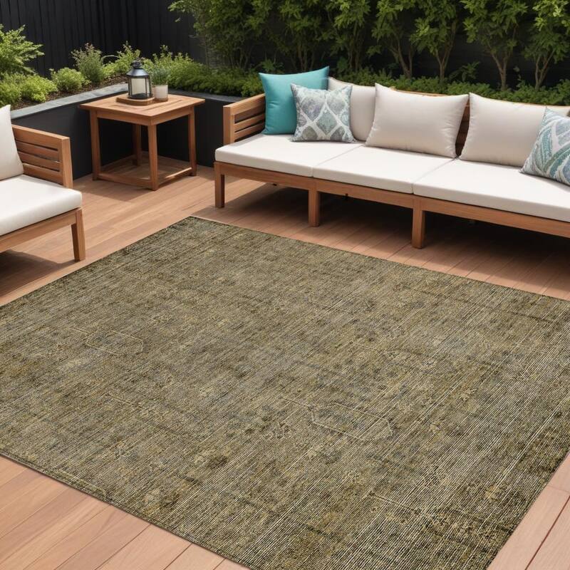 HomeRoots Southwestern Transitional Rectangle Outdoor Rug - 10' X 14'