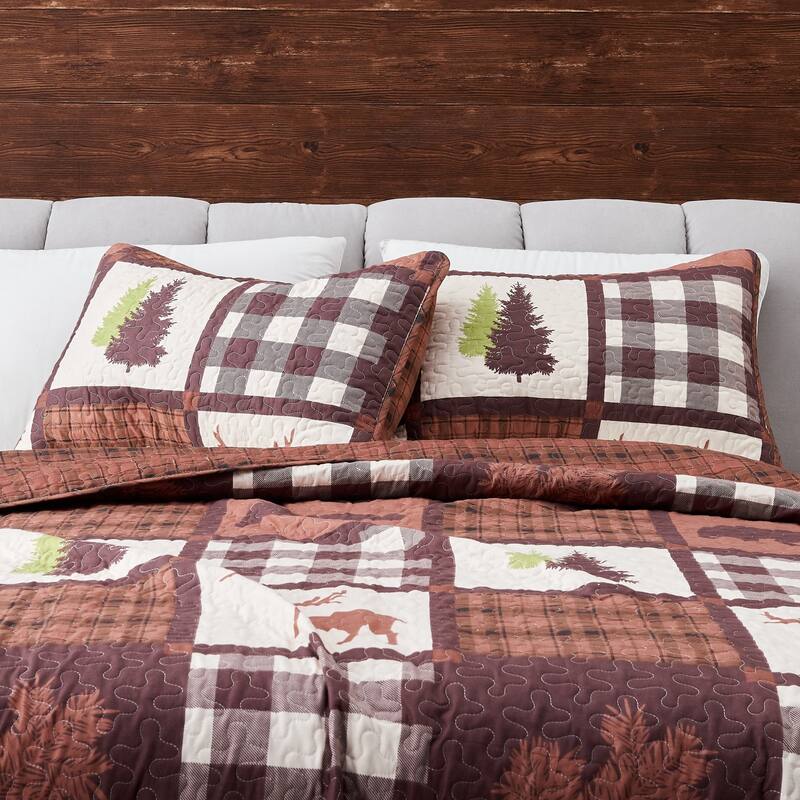 Premium Rustic Lodge All-Season Quilt Set