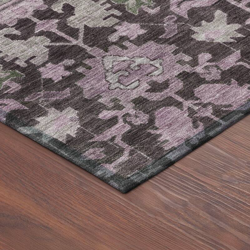 Machine Washable Indoor/ Outdoor Casual Traditional Chantille Rug